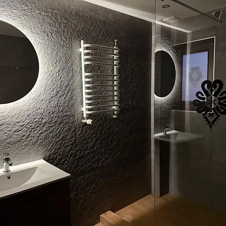 Chowańcówka Z Widokiem Na Góry Typu Obok Stoków Narciarskich I Blisko Basenów Termalnych Apartament *